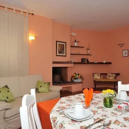 Bed & Breakfast Contemoro 3*