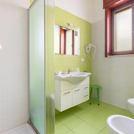 Contemoro فندق مبيت وإفطار 3*