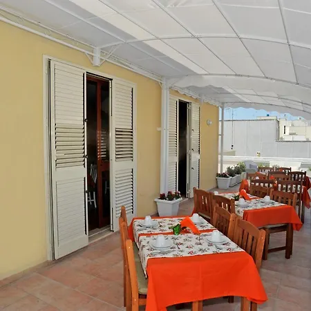 Bed and breakfast Contemoro 3*